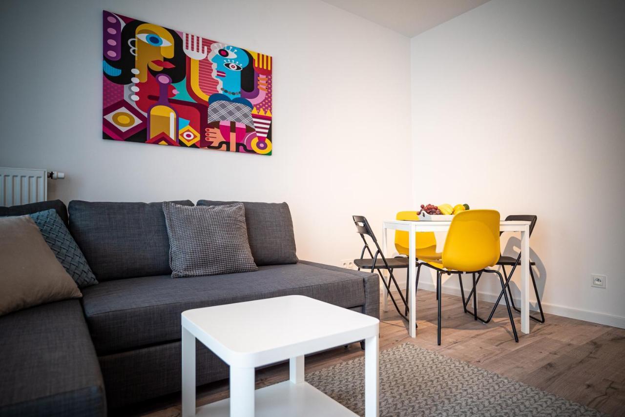 Apartamenty Homely Place Blisko Starego Rynku - Parking 波兹南 外观 照片