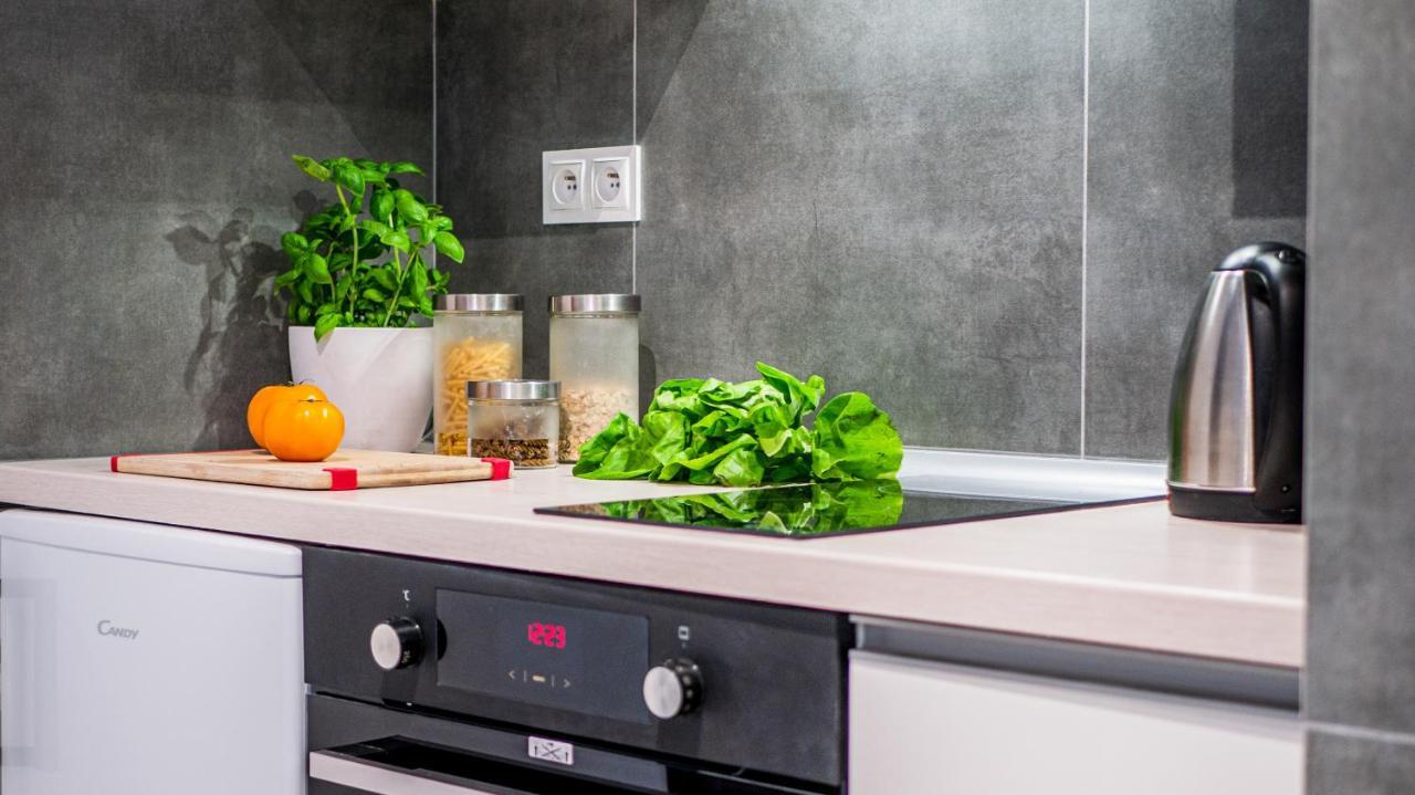 Apartamenty Homely Place Blisko Starego Rynku - Parking 波兹南 外观 照片