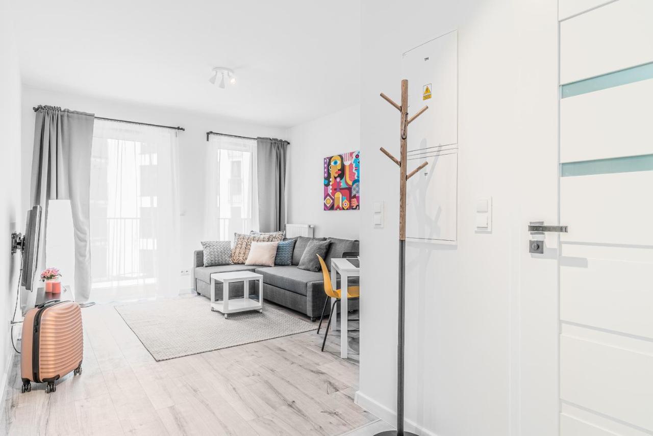 Apartamenty Homely Place Blisko Starego Rynku - Parking 波兹南 外观 照片