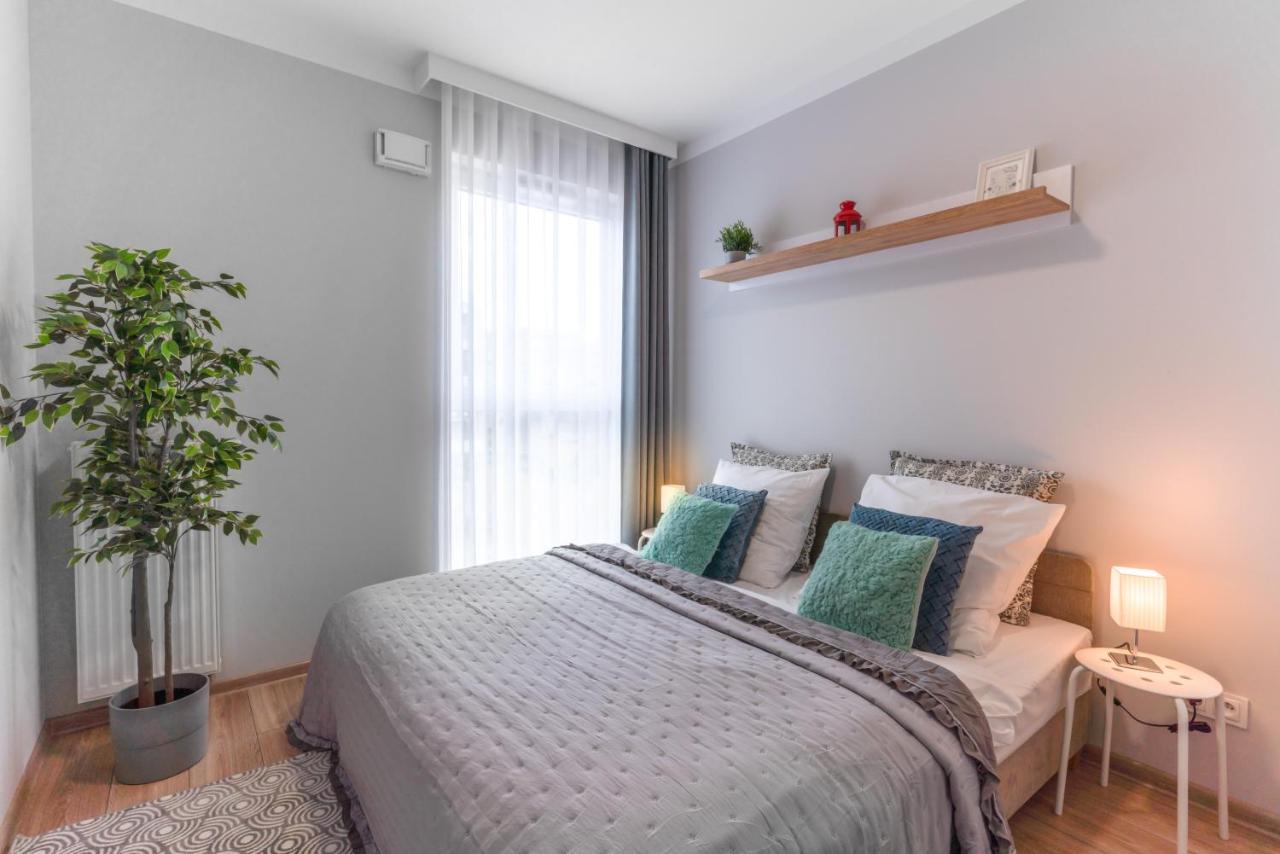 Apartamenty Homely Place Blisko Starego Rynku - Parking 波兹南 外观 照片