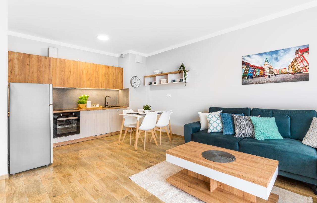 Apartamenty Homely Place Blisko Starego Rynku - Parking 波兹南 外观 照片