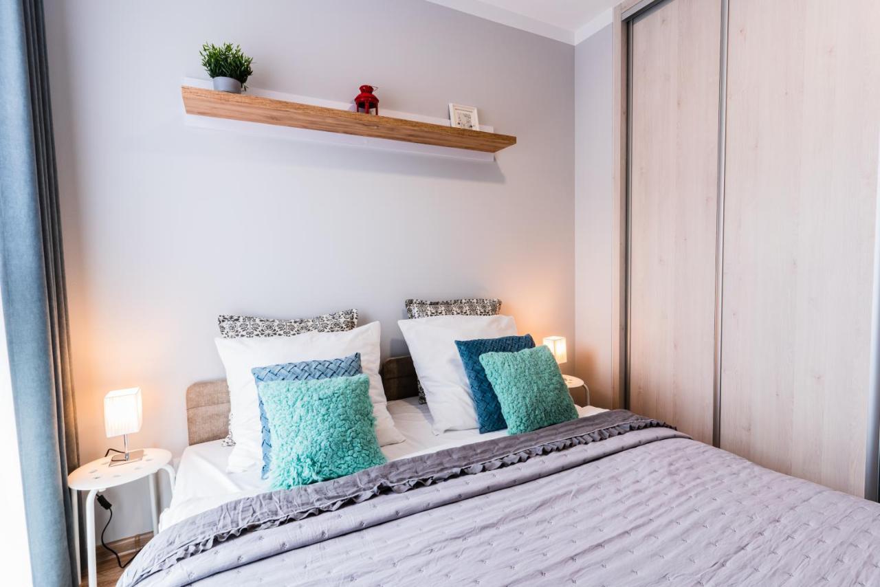 Apartamenty Homely Place Blisko Starego Rynku - Parking 波兹南 外观 照片